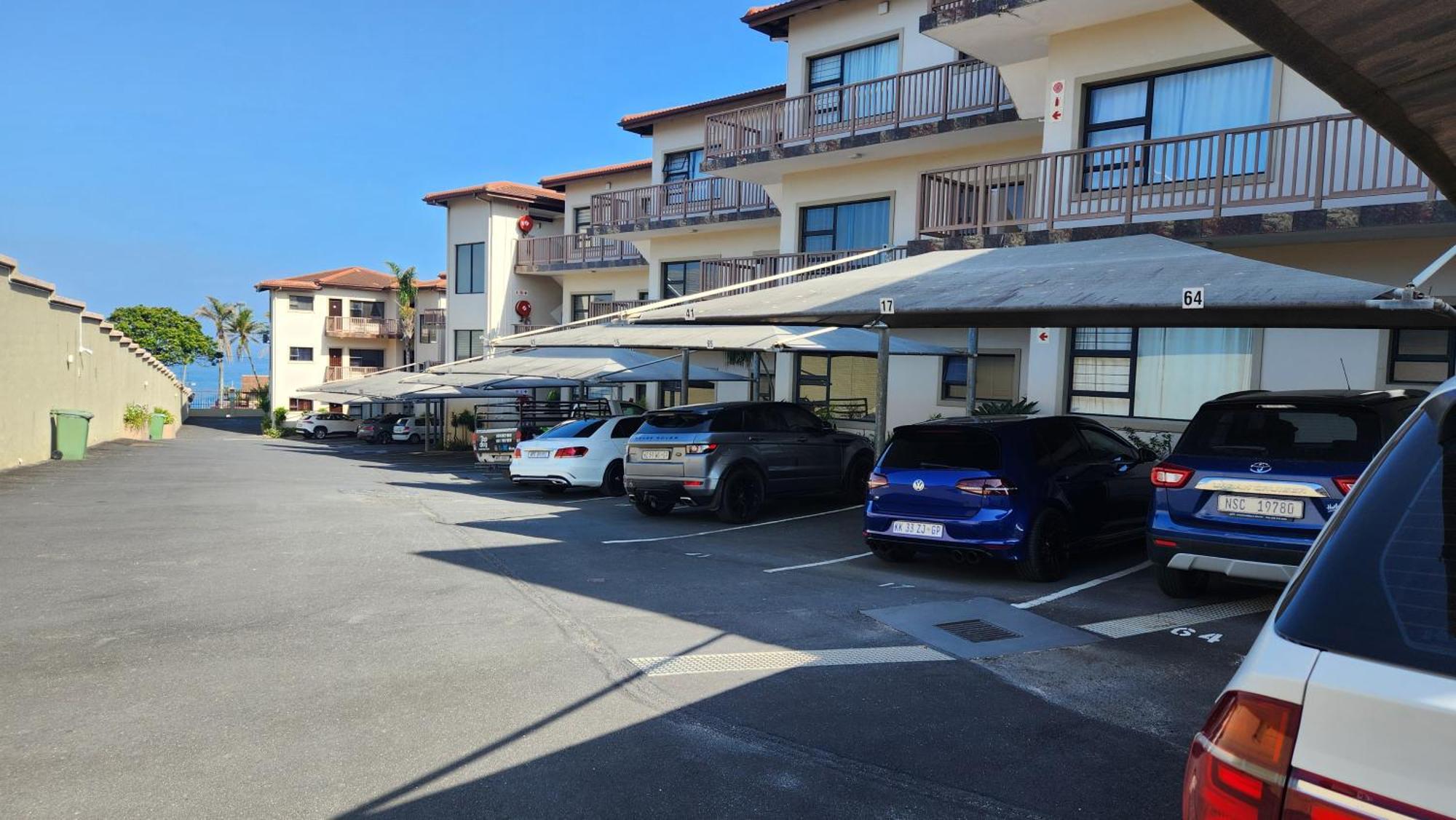Topanga 17 Uvongo Beach Exterior foto